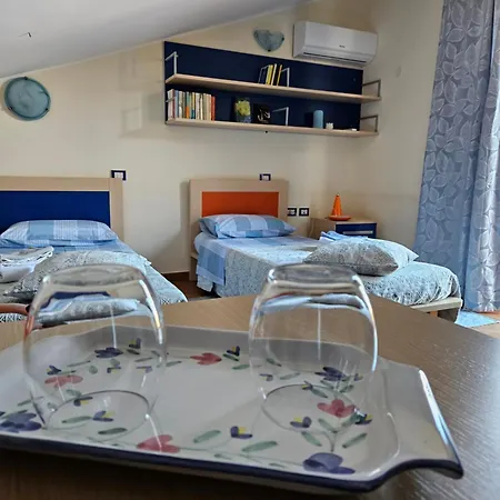 Pensión Fiori E Sapori Mesina